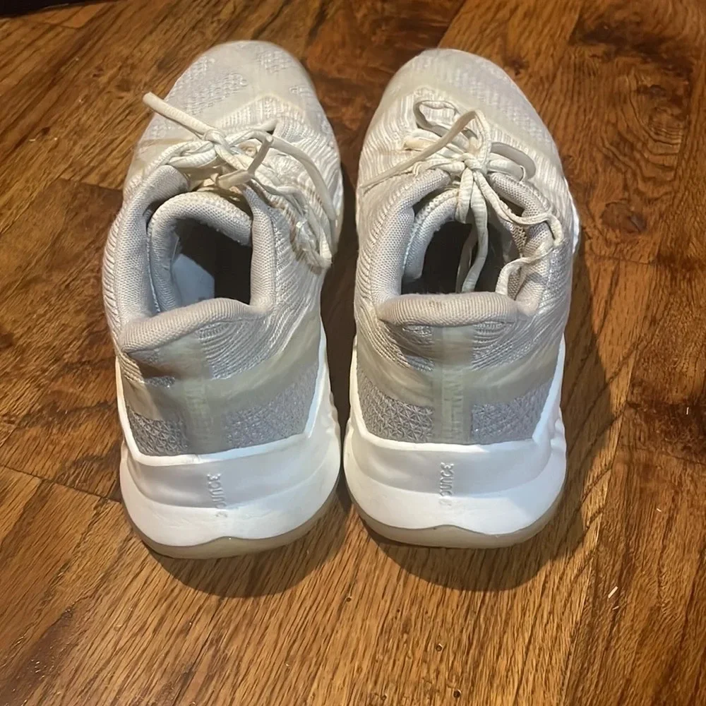 Mens adidas basketball shoes‎ size 8.5
